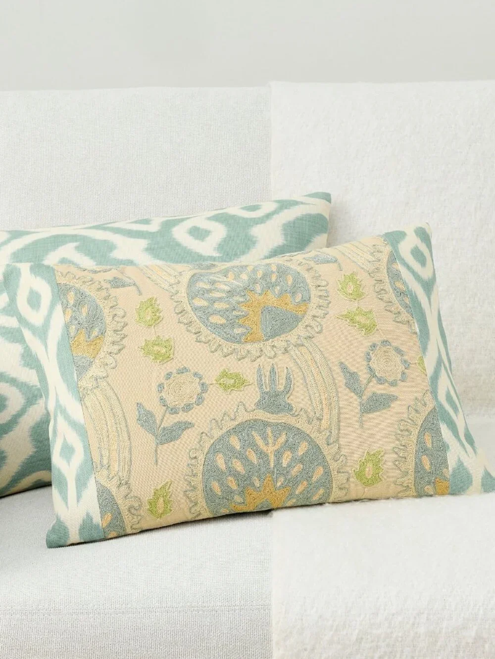 Pottery Barn Aisha Embroidered Lumbar Pillow Cover 14